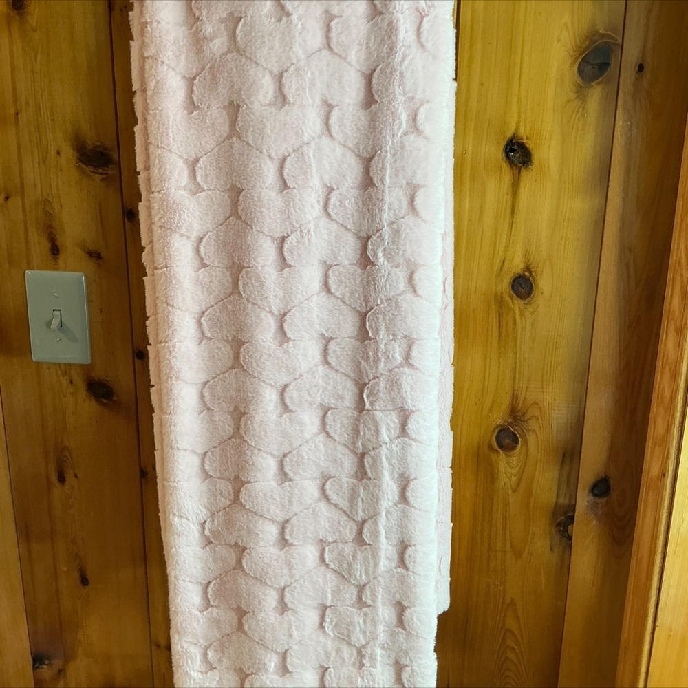 RACHEL ZOE Pink Lovestruck Faux Fur Valentine Throw